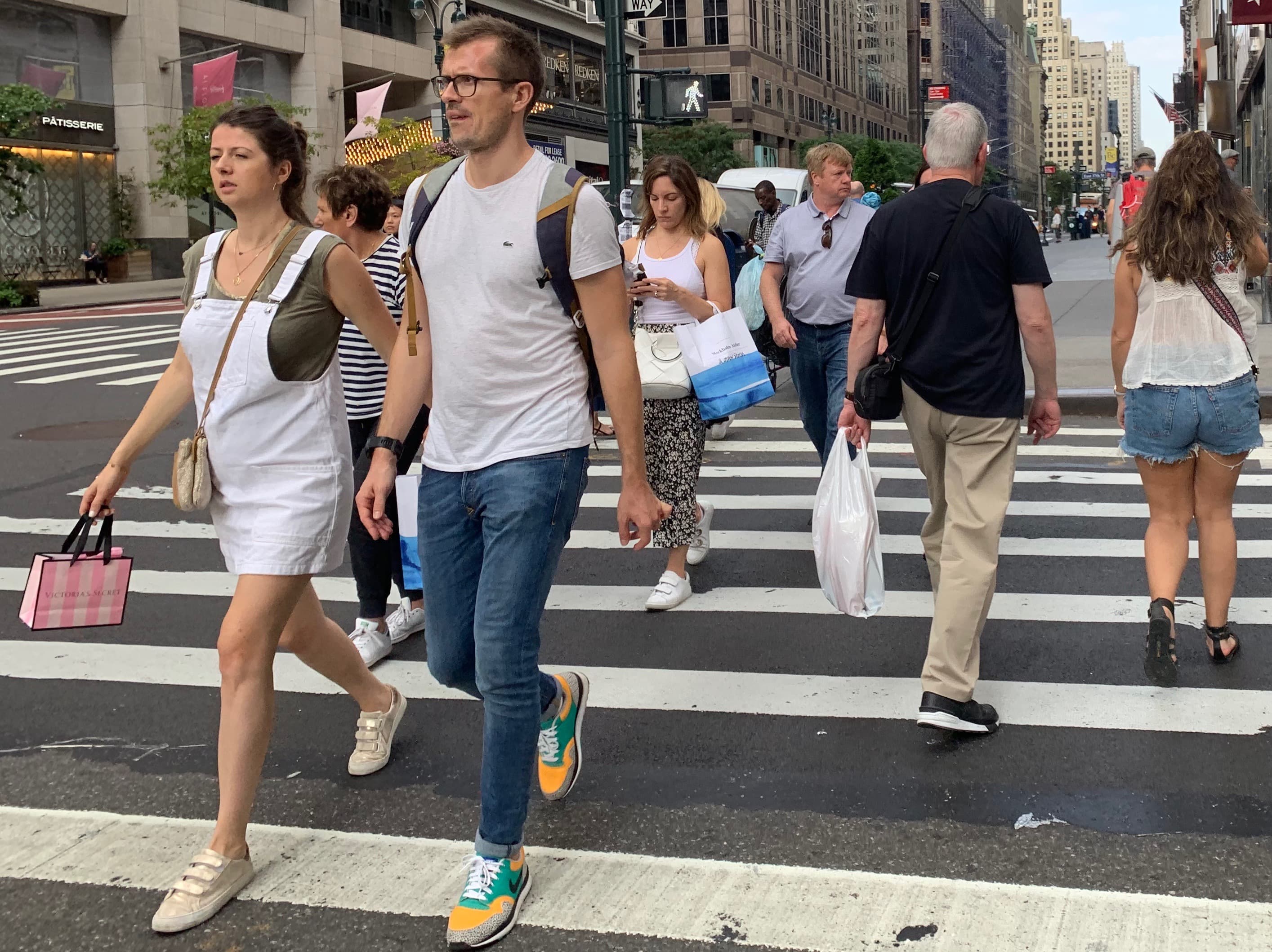 MTA to add 70 elevators to subway stations, community board reverses itself on 5Pointz, & more 