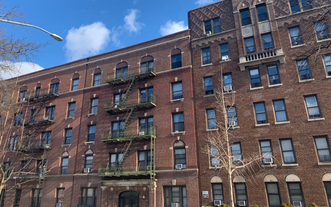 New bill aims to fine landlords who warehouse rent-stabilized apartments 