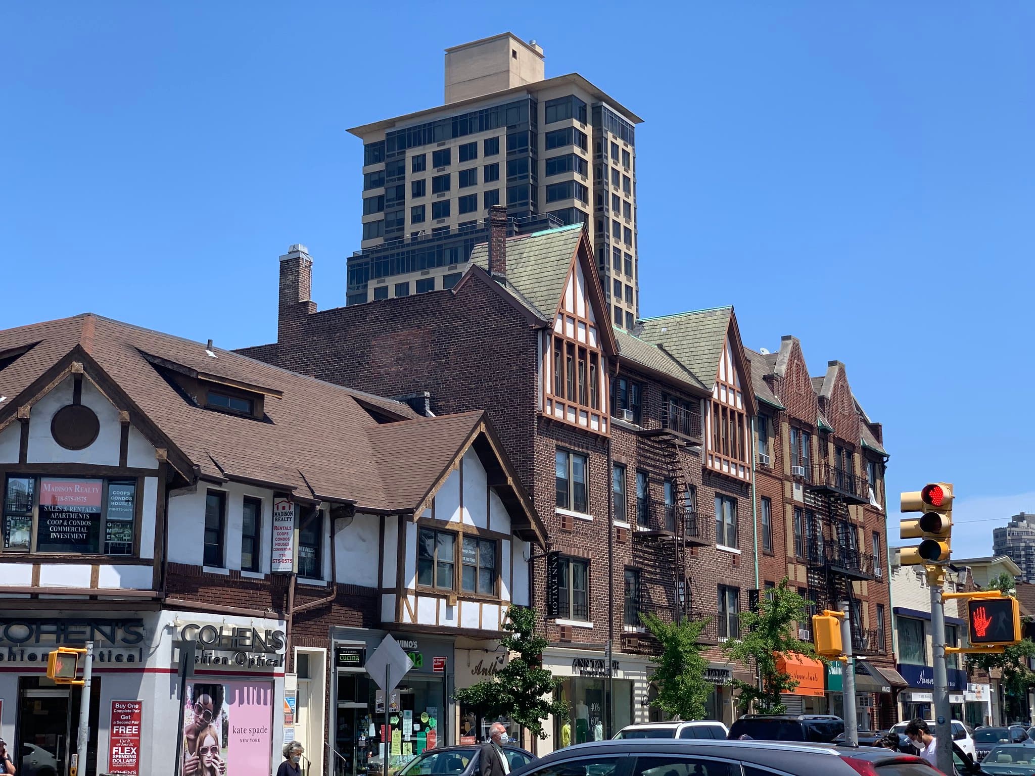 Can I get a lower insurance premium for staying with the same company? 