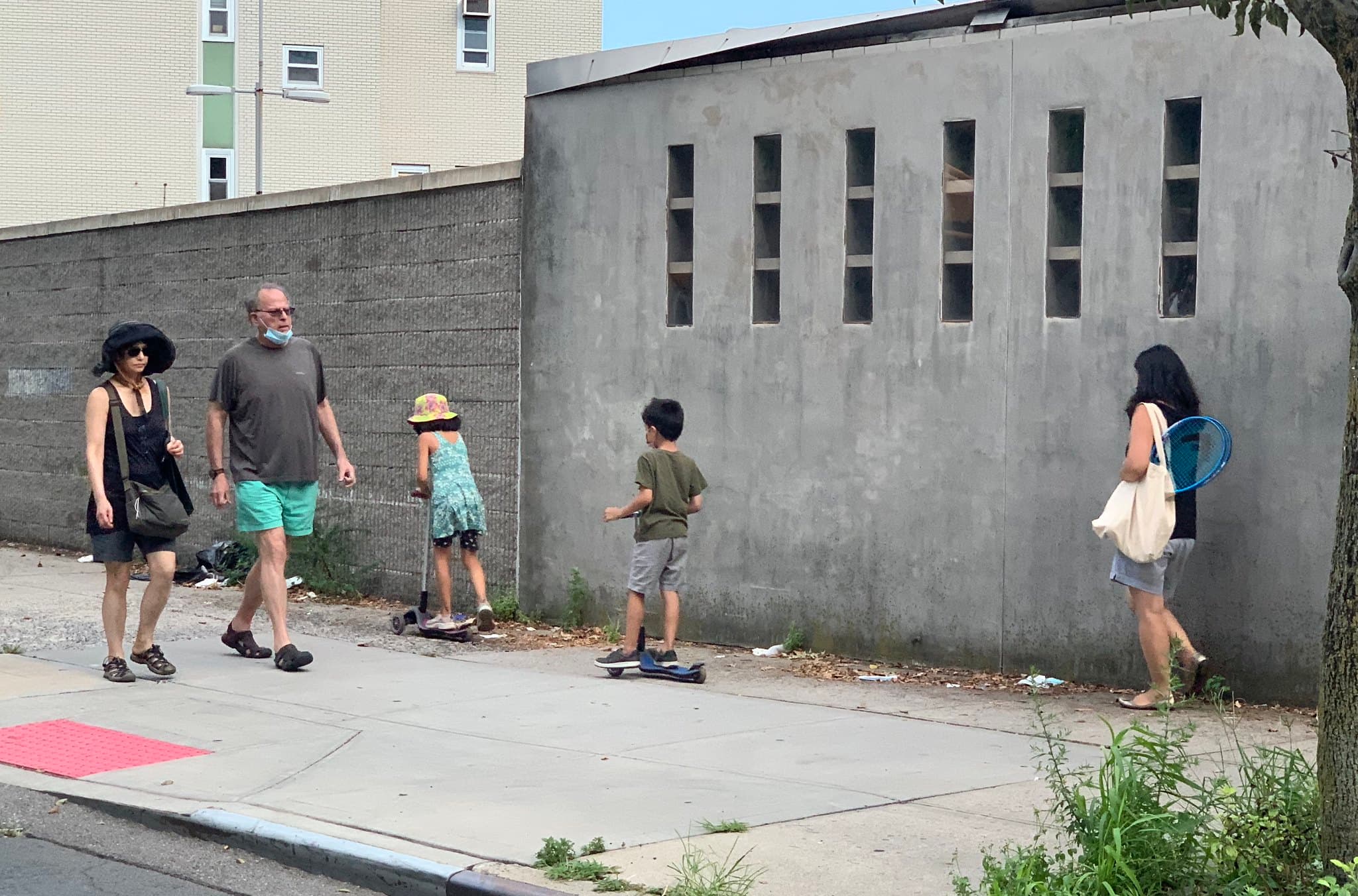 Trump targets Fair Housing rule, Cuomo tells NYC to remove graffiti, & more