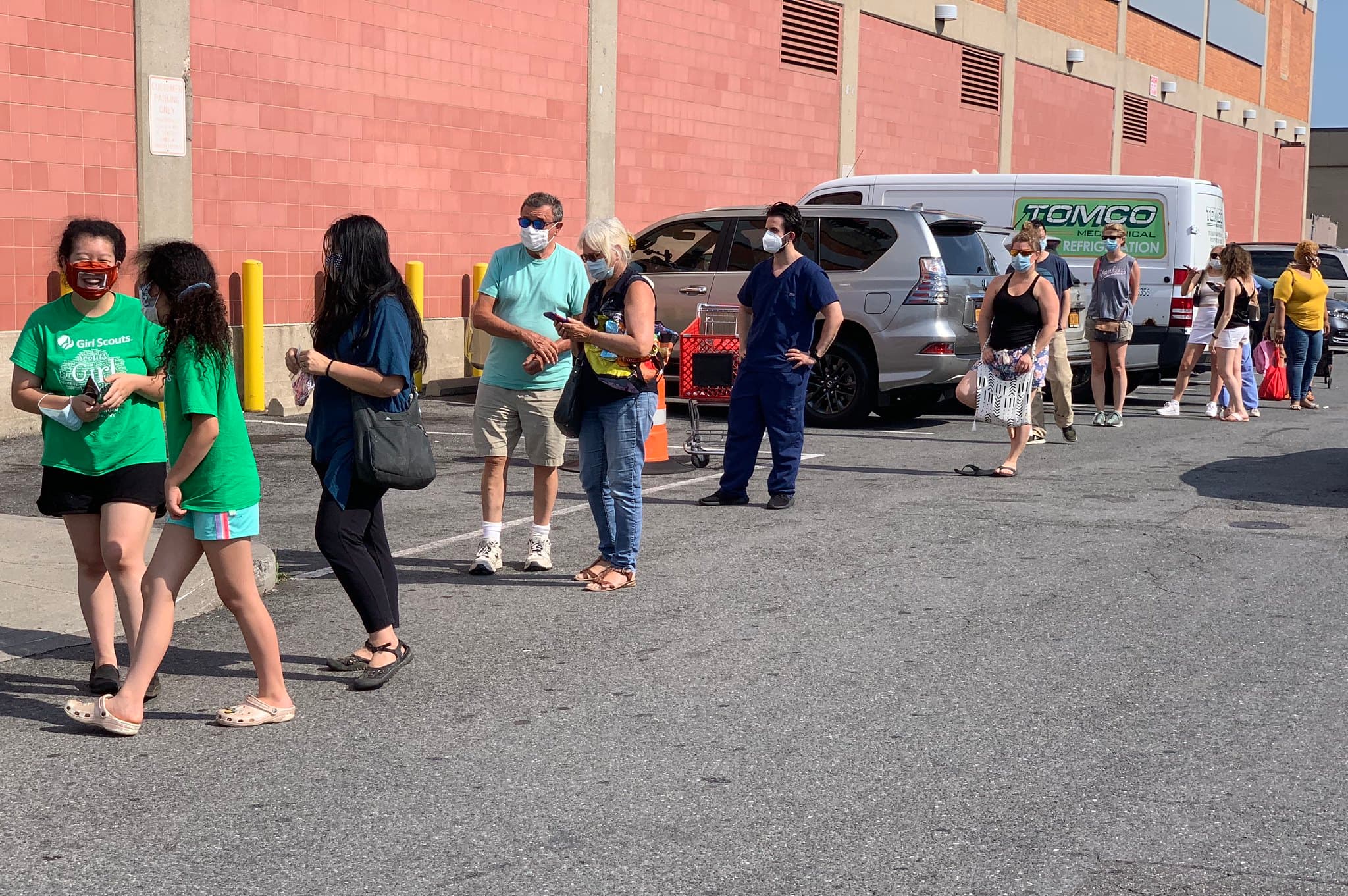 Staying put in second homes, broker anti-bias bill advances, & more