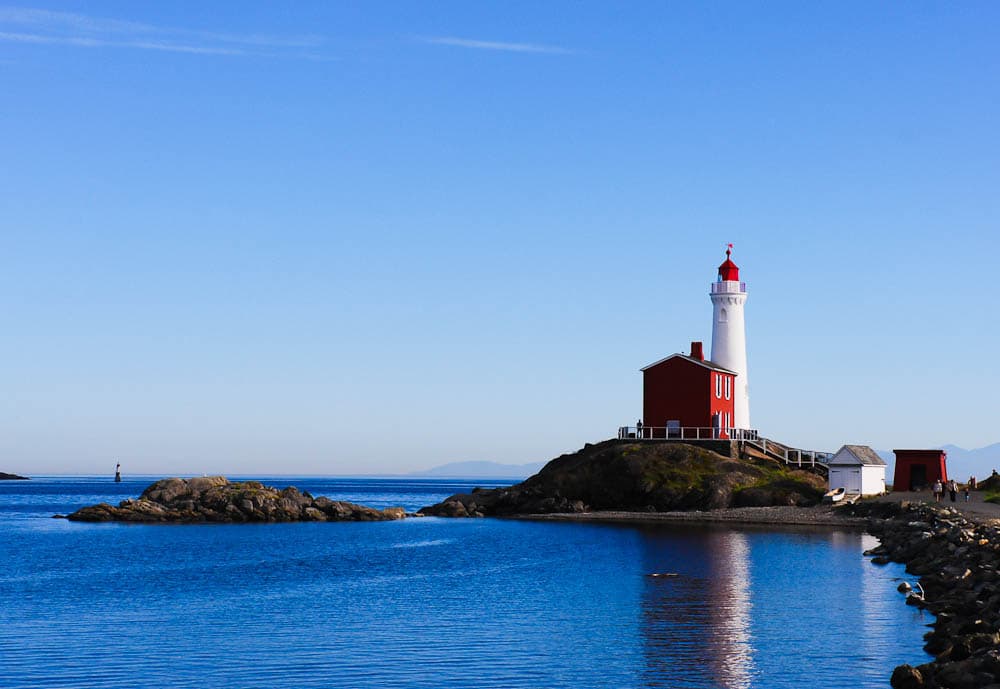Now's your chance to buy a historic lighthouse—if you're willing to deal with the upkeep