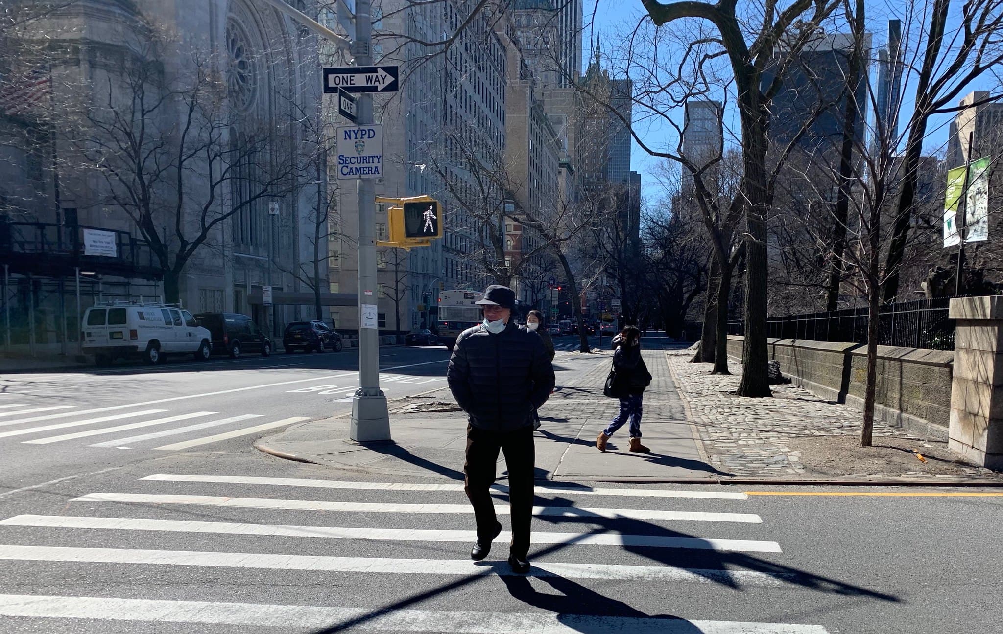 A Parisian finds a NYC rental, townhouse closings jump, & more