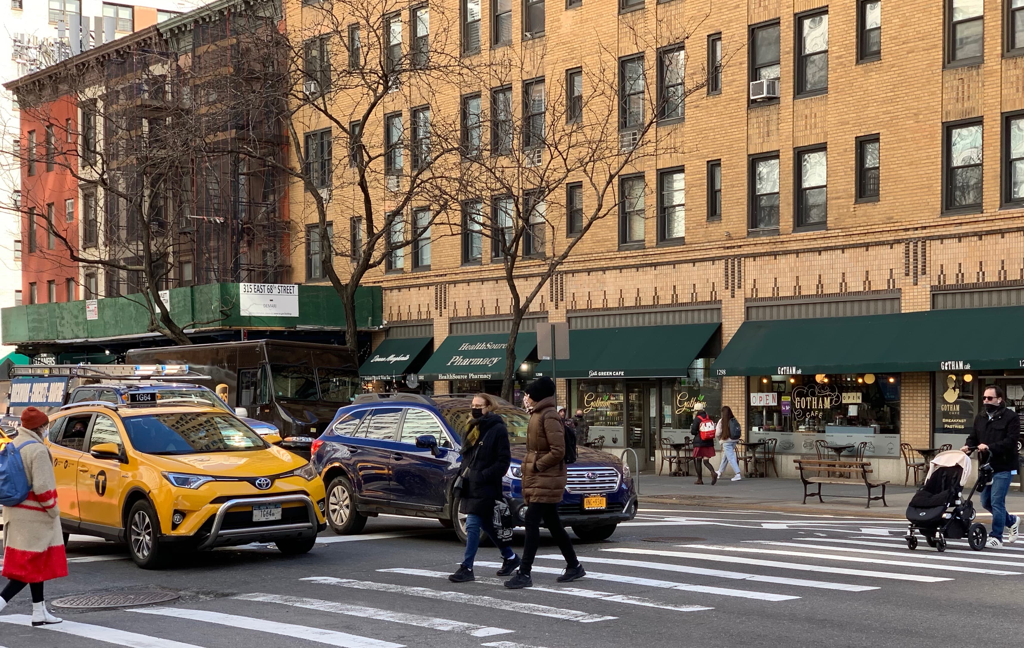 Apartments with balconies, flooding from a neighbor, & more