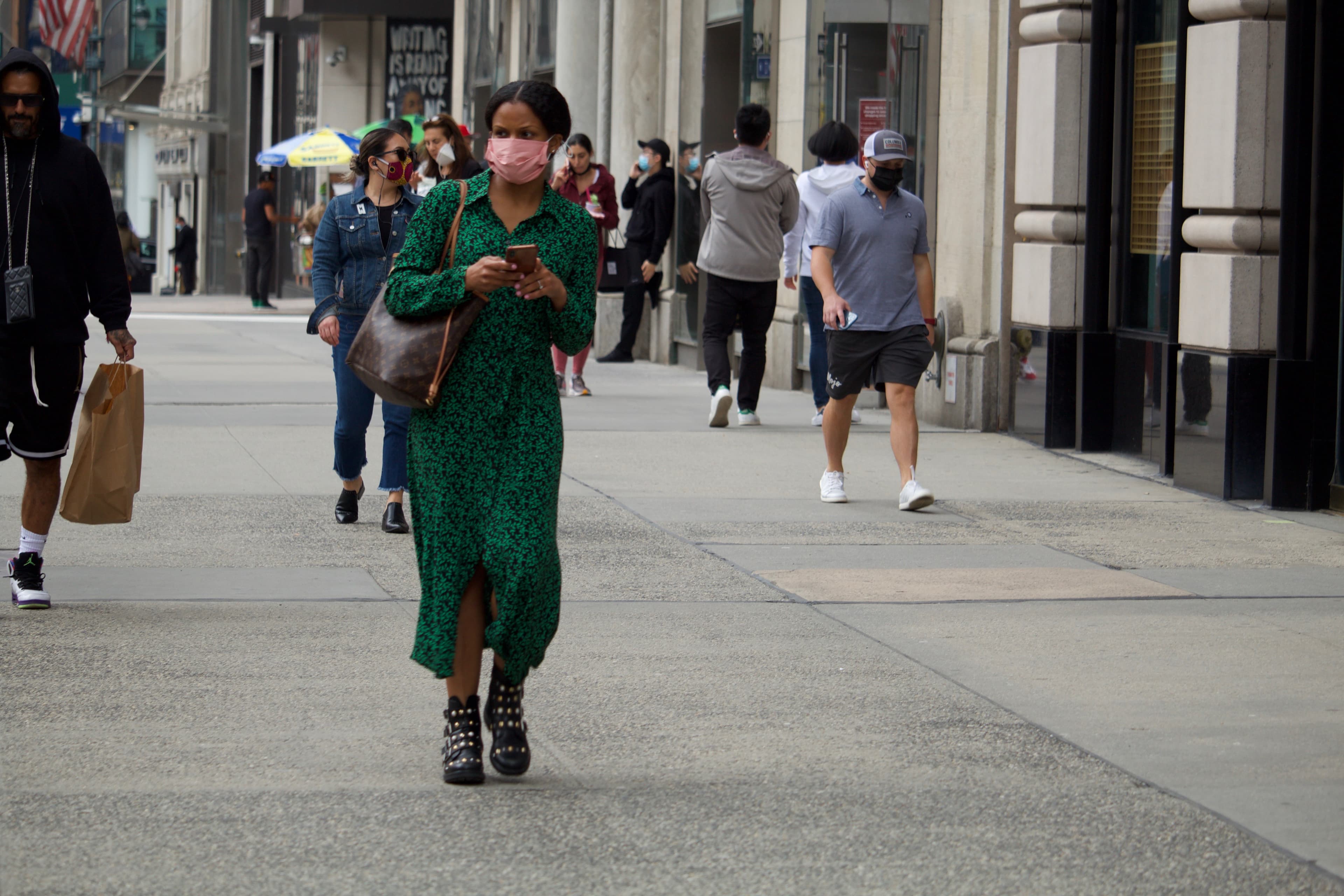 Thousands apply for rent relief, upgrading to a nicer place, & more