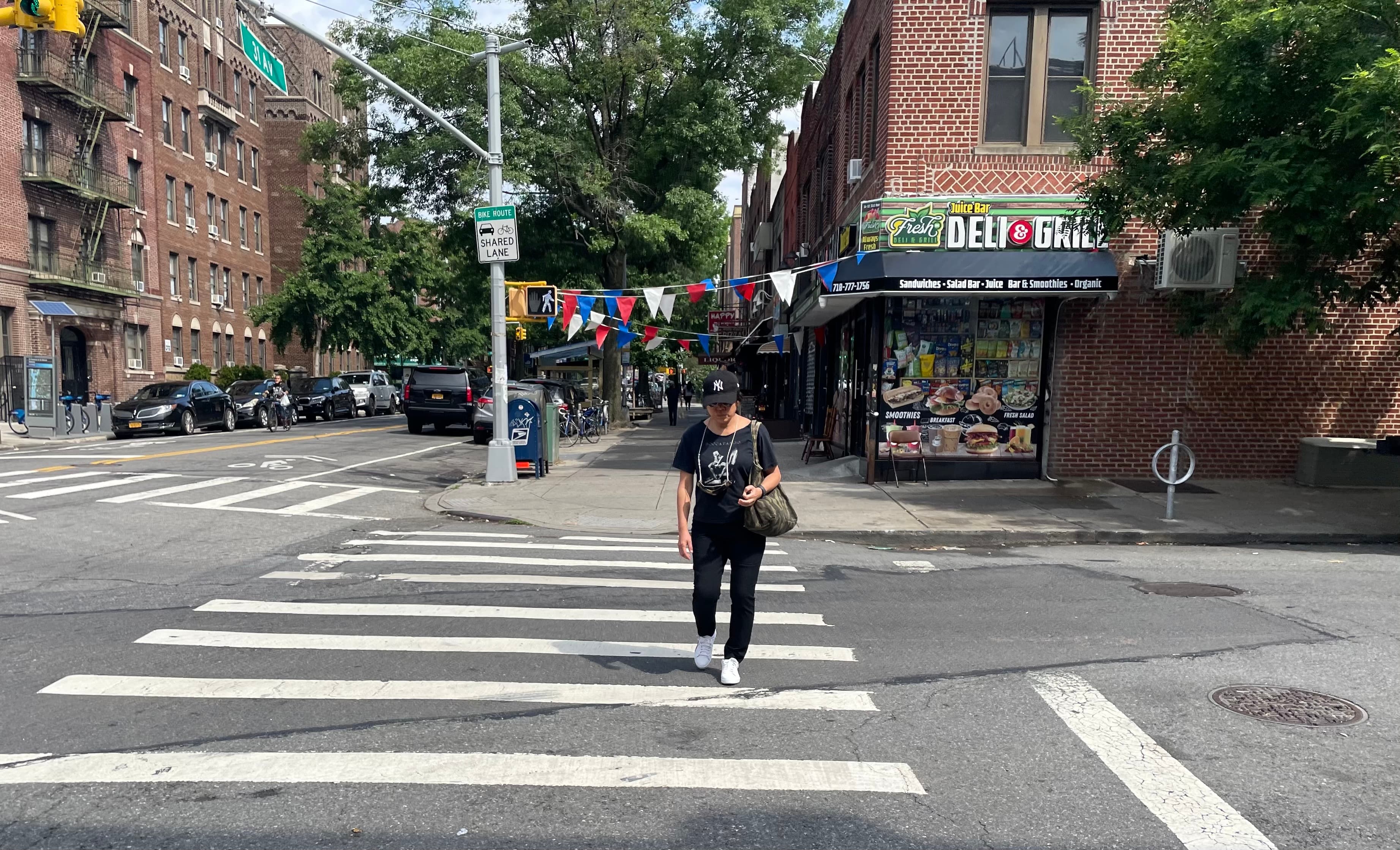 Scaffolding eyesores, best day to list a place, & more