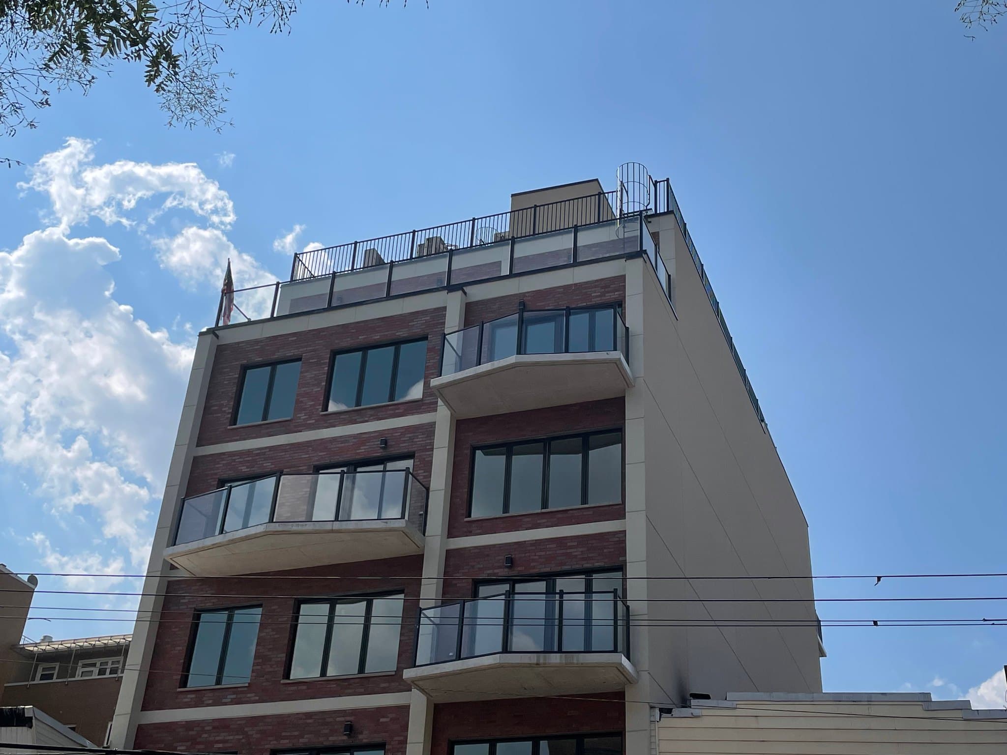 How do you qualify for a jumbo loan in NYC?