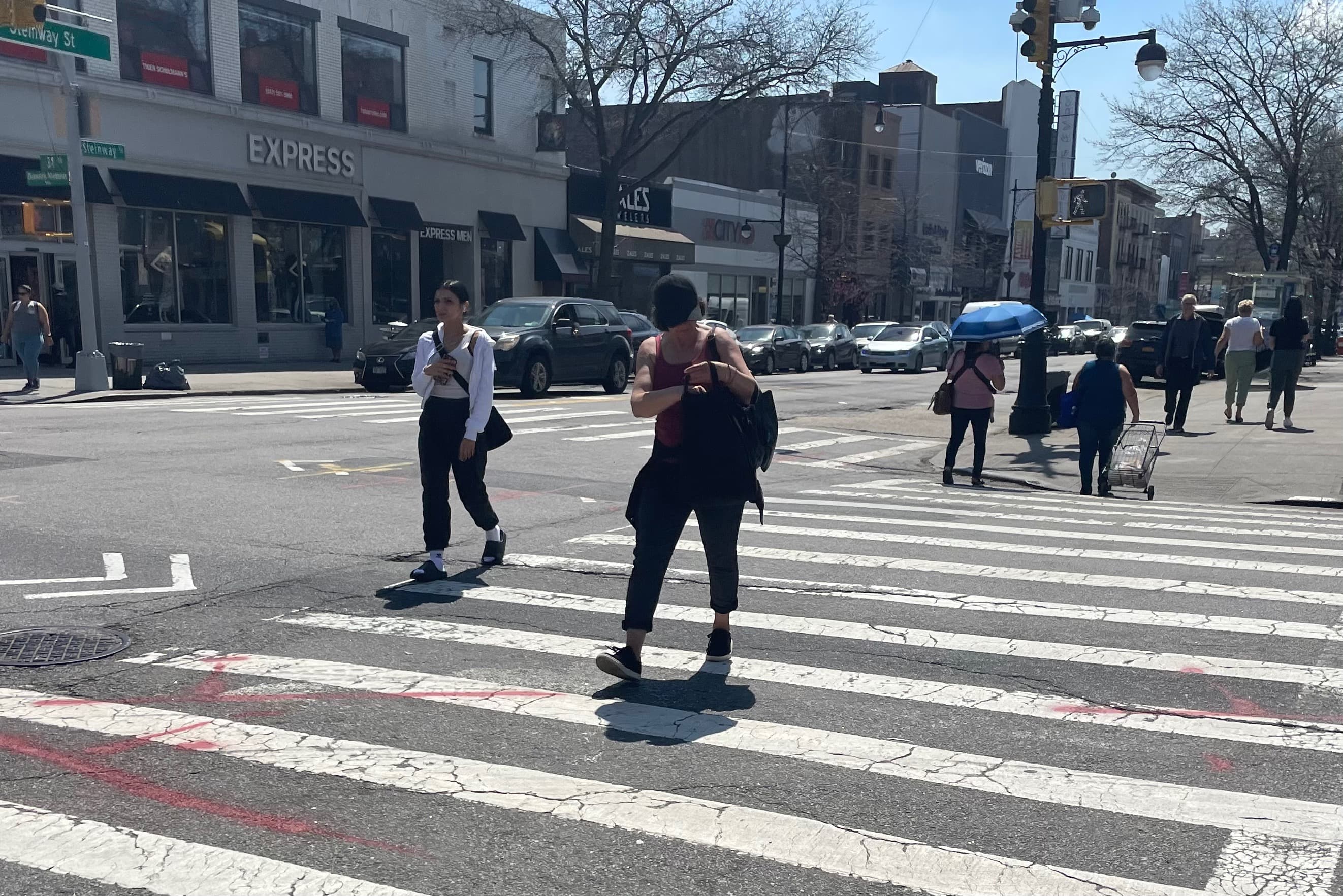 Winning NYC's affordable housing lottery, doorman strike averted, & more