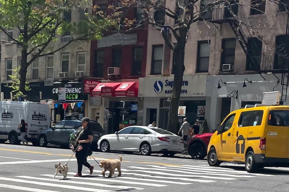 Fed up with helicopter noise, Midtown luxury condo price cuts, & more