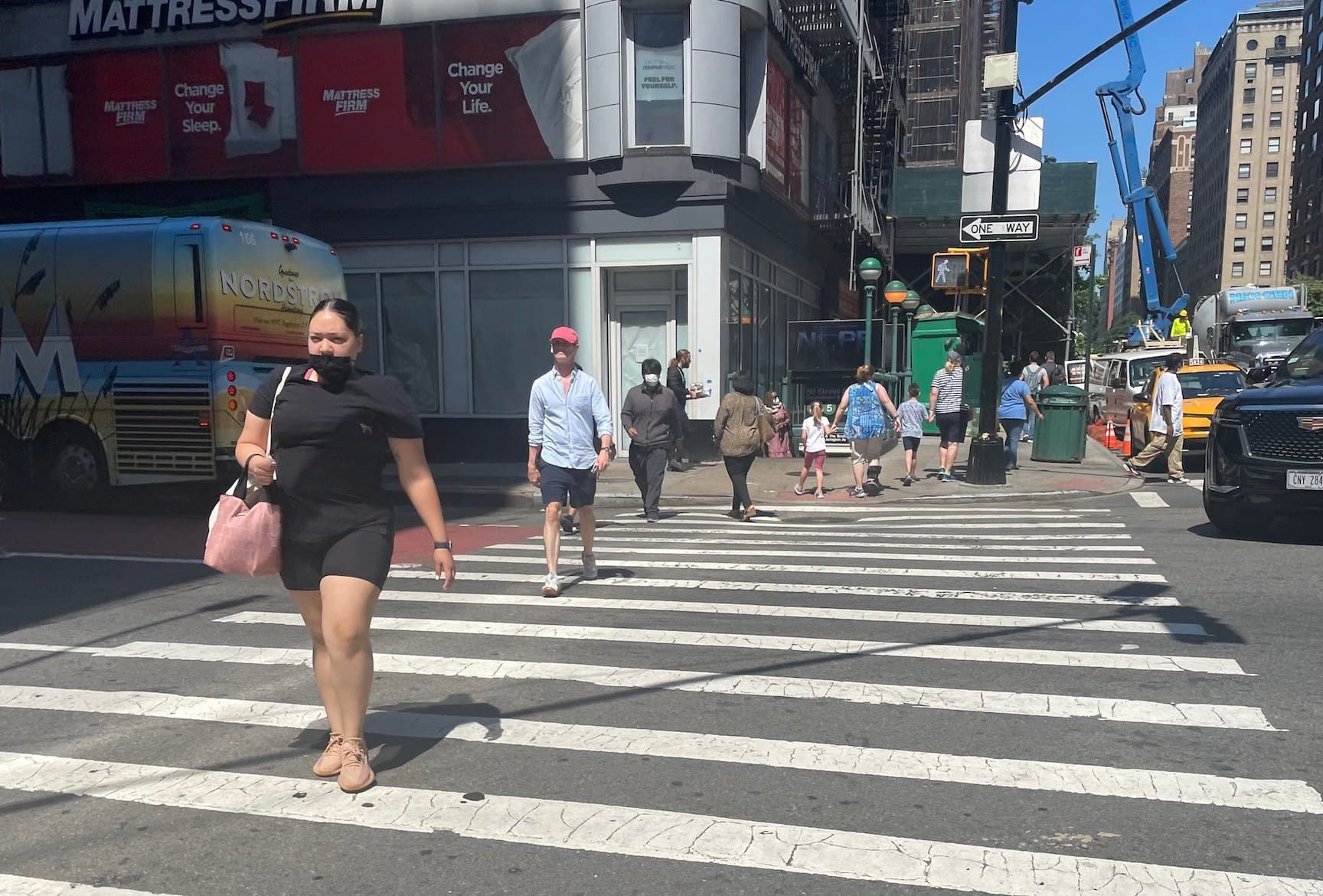 ARMs make a comeback, $74.34 million penthouse sale, & more