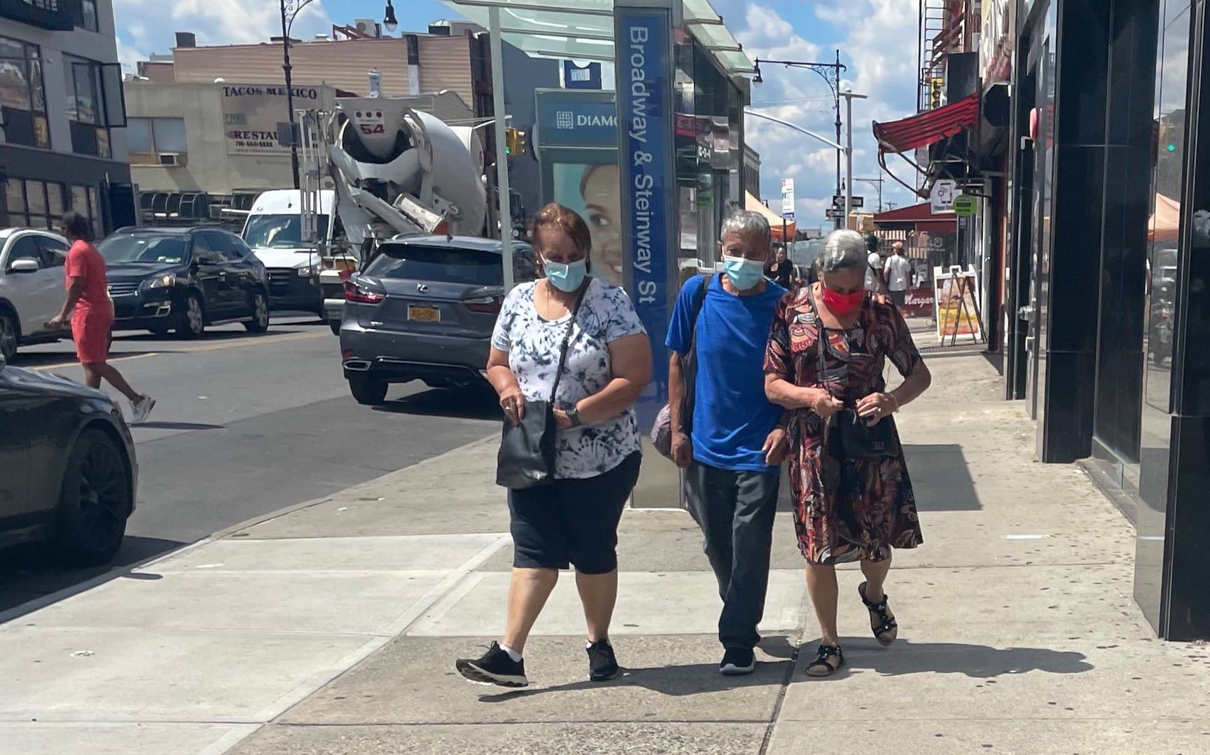 A $250 million penthouse, mortgage rates hits 6.02 percent, & more