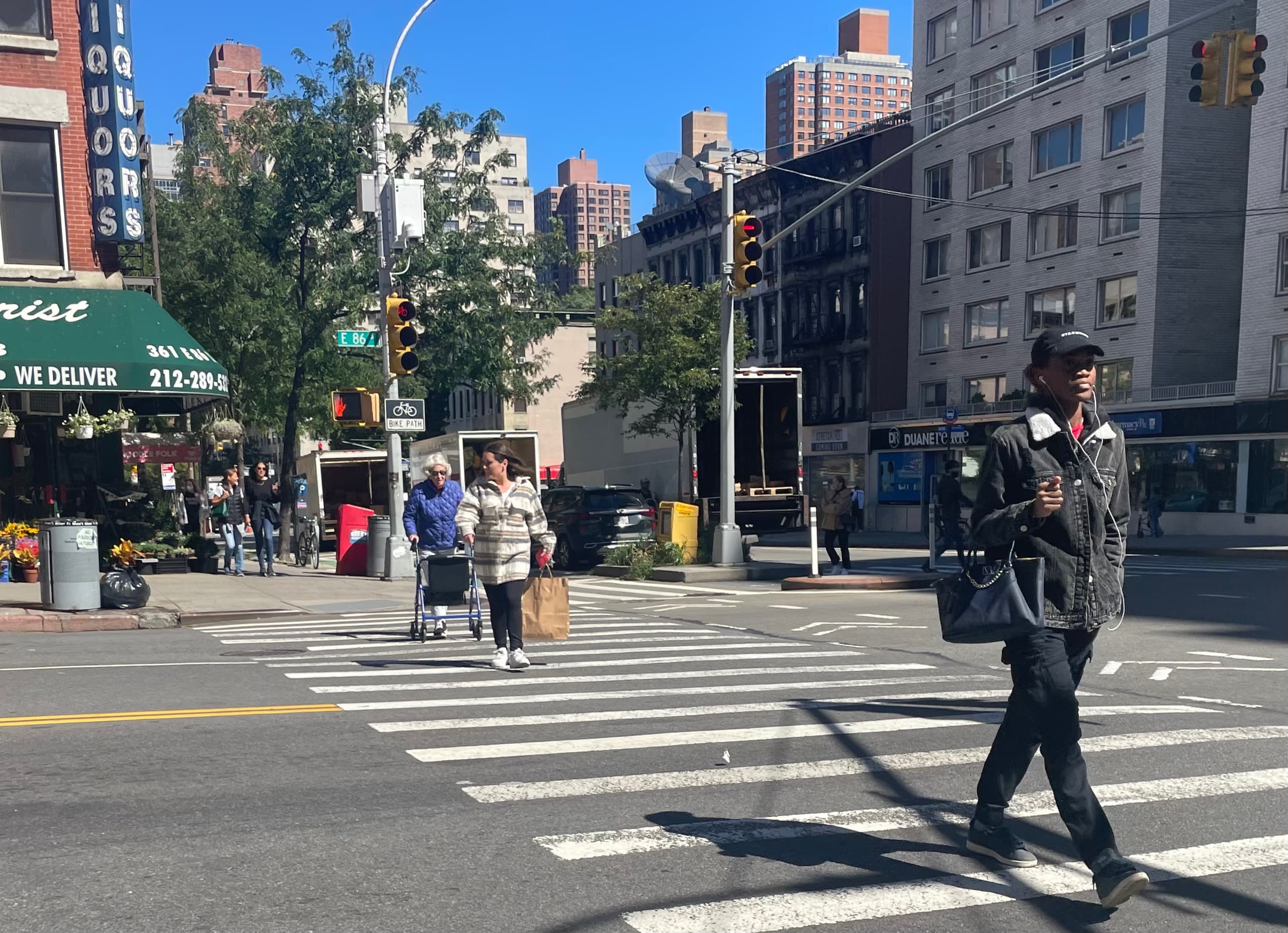 Manhattan rents level off, Jersey City vs. Hoboken, & more