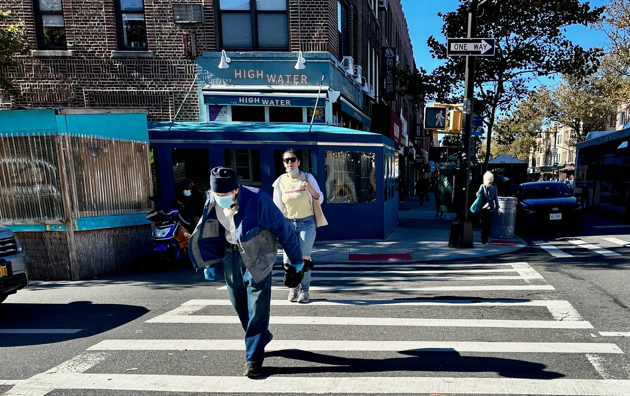 Luxury living for seniors, pandemic housing bubble bursts, & more