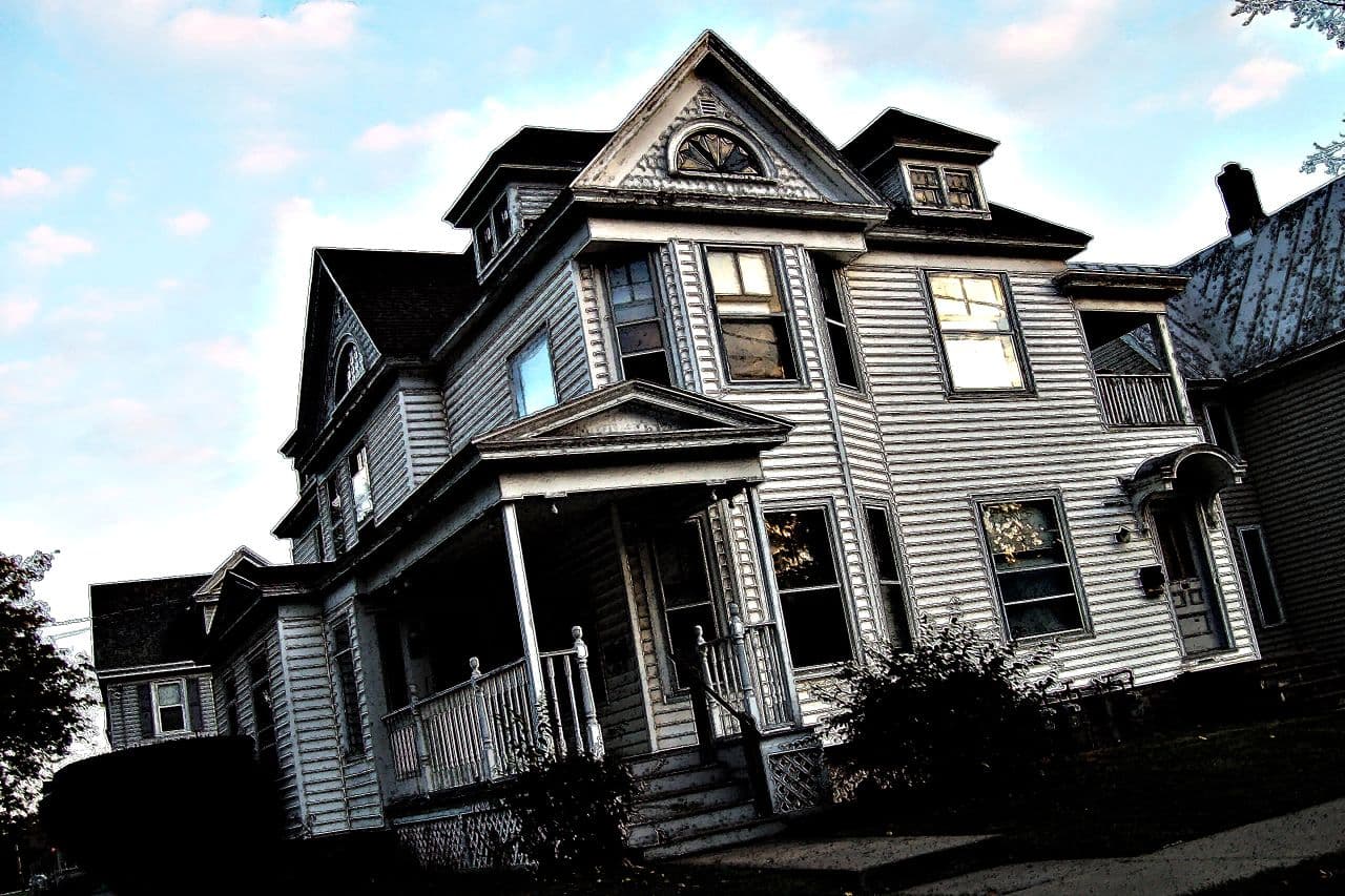 House of horrors: what if your apartment has a terrible past?