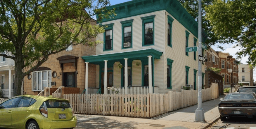 East Village rooftop cottage isn't the only game in town, clapboard houses are all around NYC