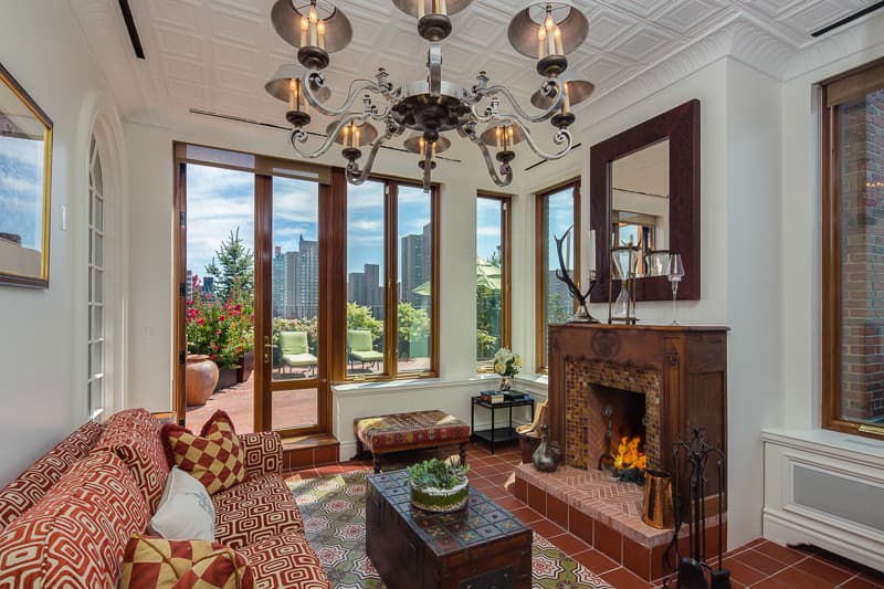 Roommate speed-dating in Brooklyn, designing the best layout, and more