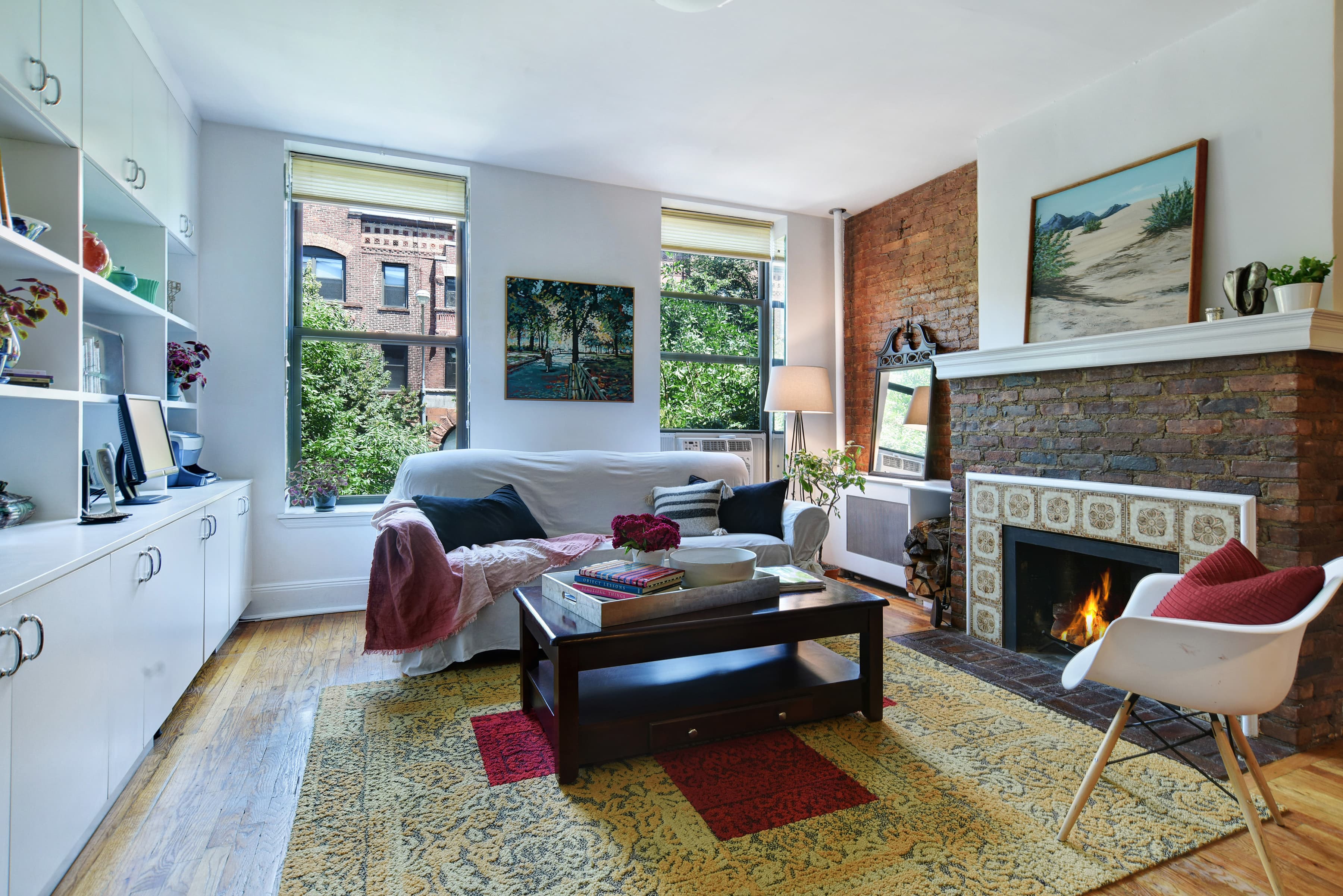 Sellers: Is staging worth it for apartments priced under a million?