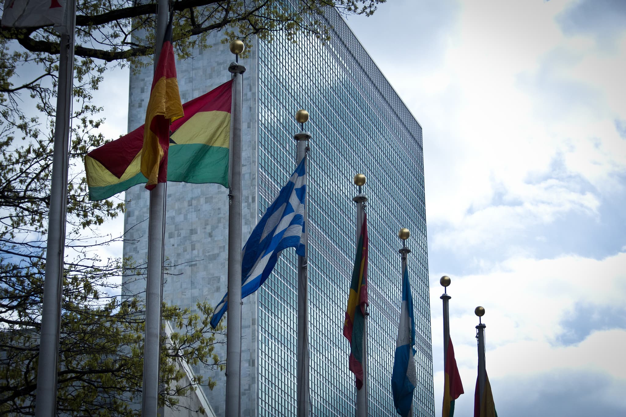 What is the EB-5 visa program Jared Kushner's family is touting to foreign investors?