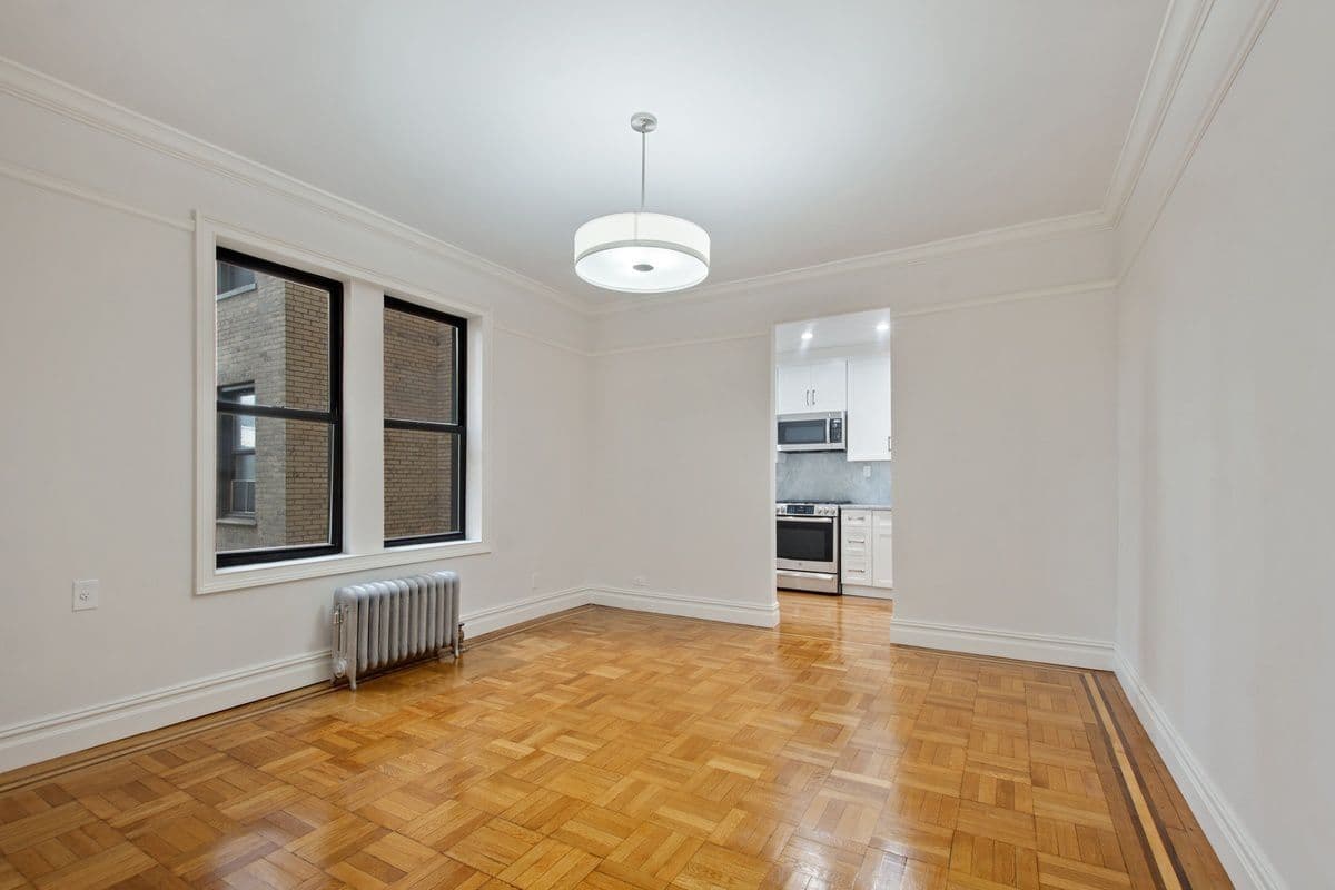 An updated Washington Heights one bedroom for $439,000, no board approval required