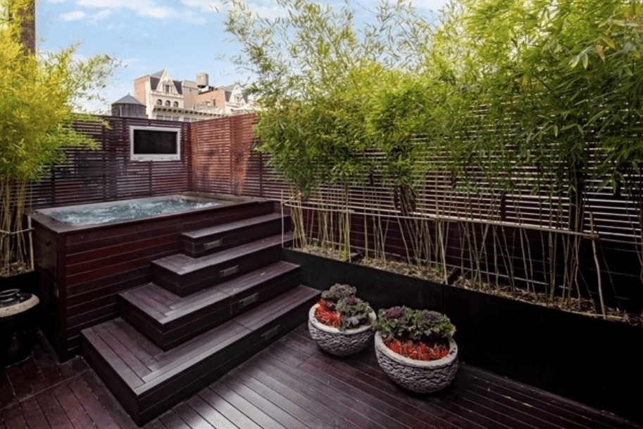 Soak the stress away with these rooftop hot tubs 