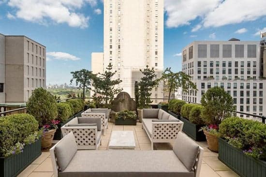 Ask an Expert: Battle of the outdoor spaces--backyard/patio vs terrace/roofdeck