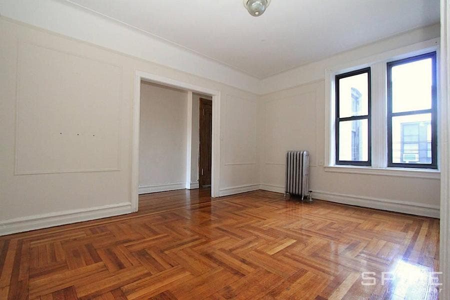Take It or Leave It: Could this $2,100/month prewar 2-bedroom lure you to Astoria, Queens? 