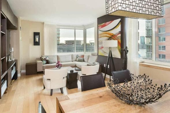 Low-Fee Rental Roundup: Battery Park City, Cobble Hill, Forest Hills and more, from $1,095 to $7,100 a month