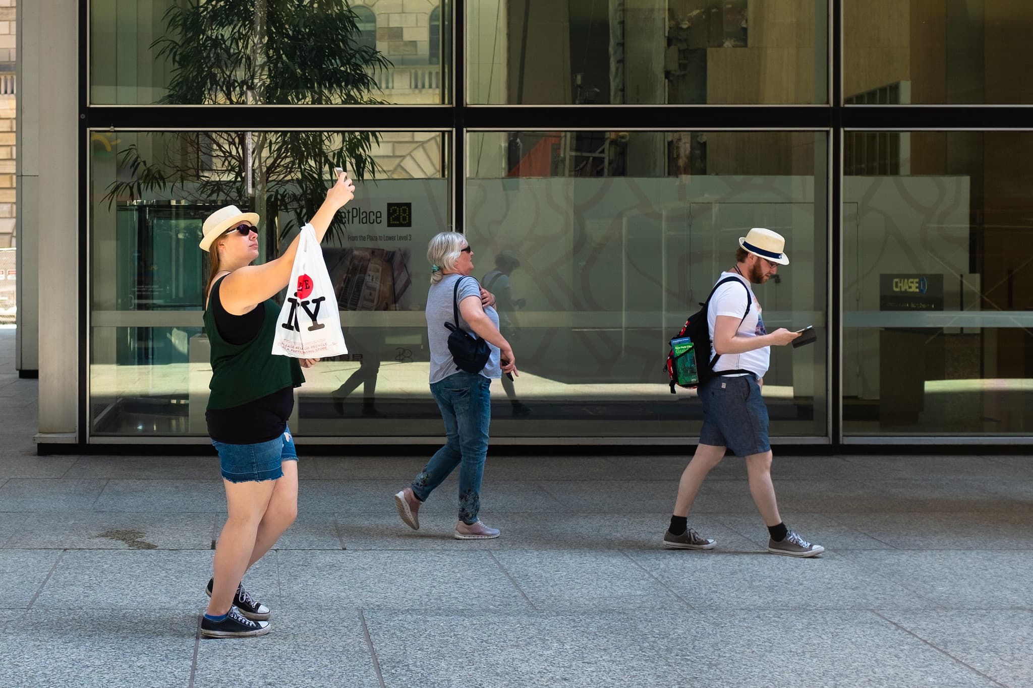 Trade war fears sink mortgage rates, Yankee legend becomes a NYC landlord, & more