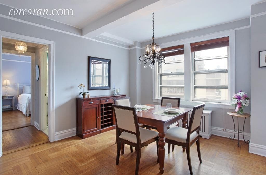 Manhattan's not alone: Brooklyn and Queens sales prices breaking records, too
