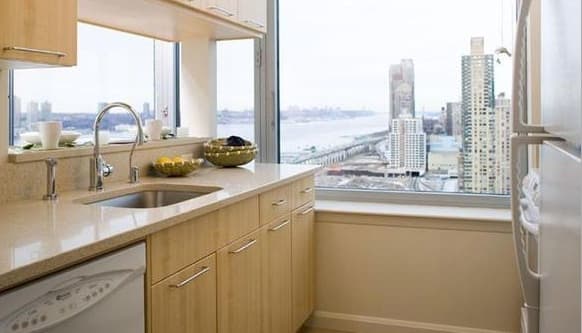 Low-Fee Rental Roundup: Hell's Kitchen, Williamsburg and more, from $1,350 to $4,600 a month