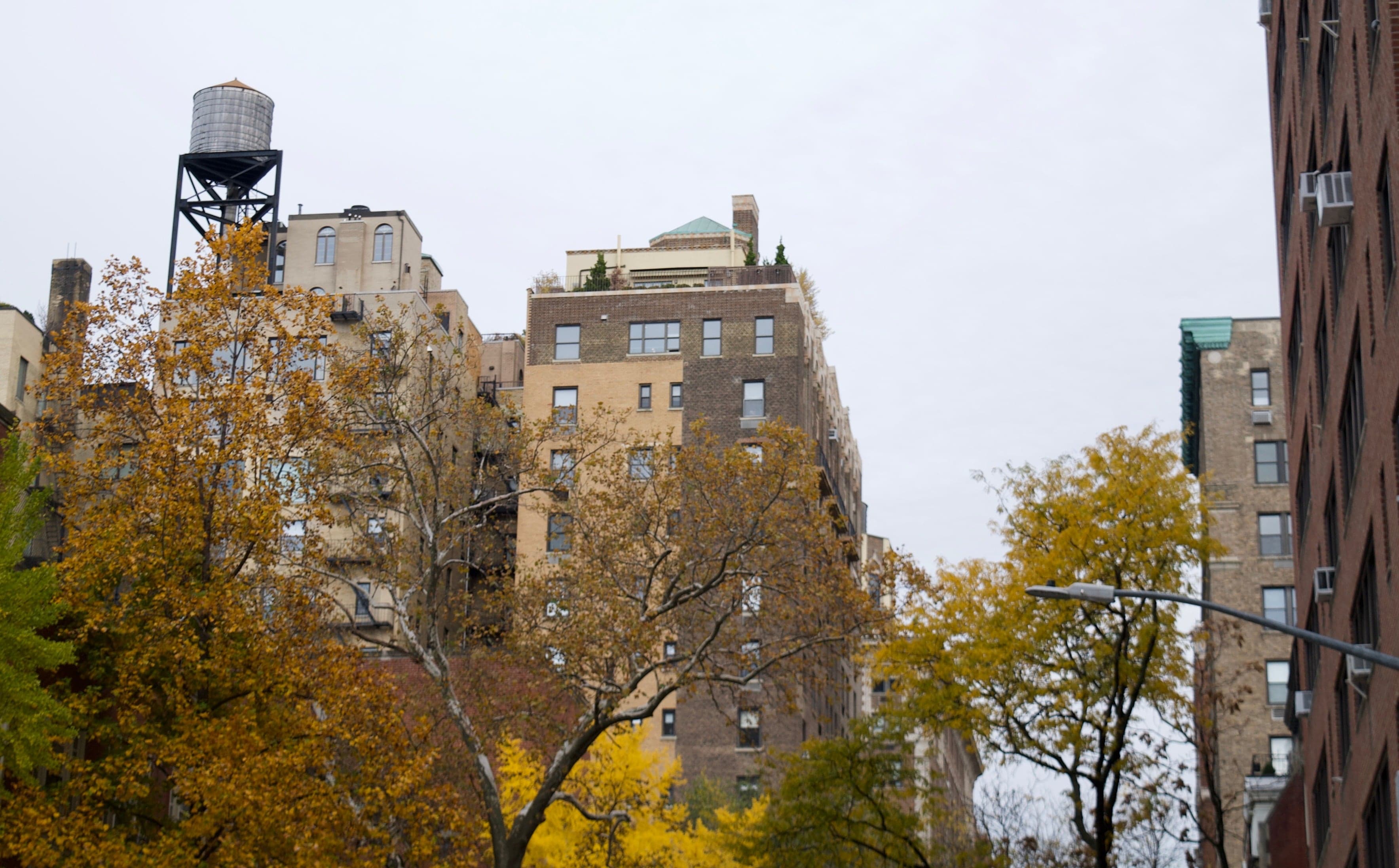 Amid rising prices and inflation fears, NYC buyers look for apartments with low carrying costs