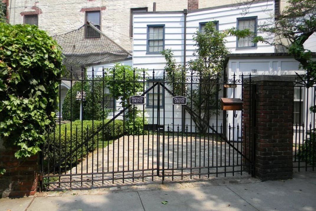 Goodnight, development: The tale of 121 Charles Street, the former home of a beloved children's book author