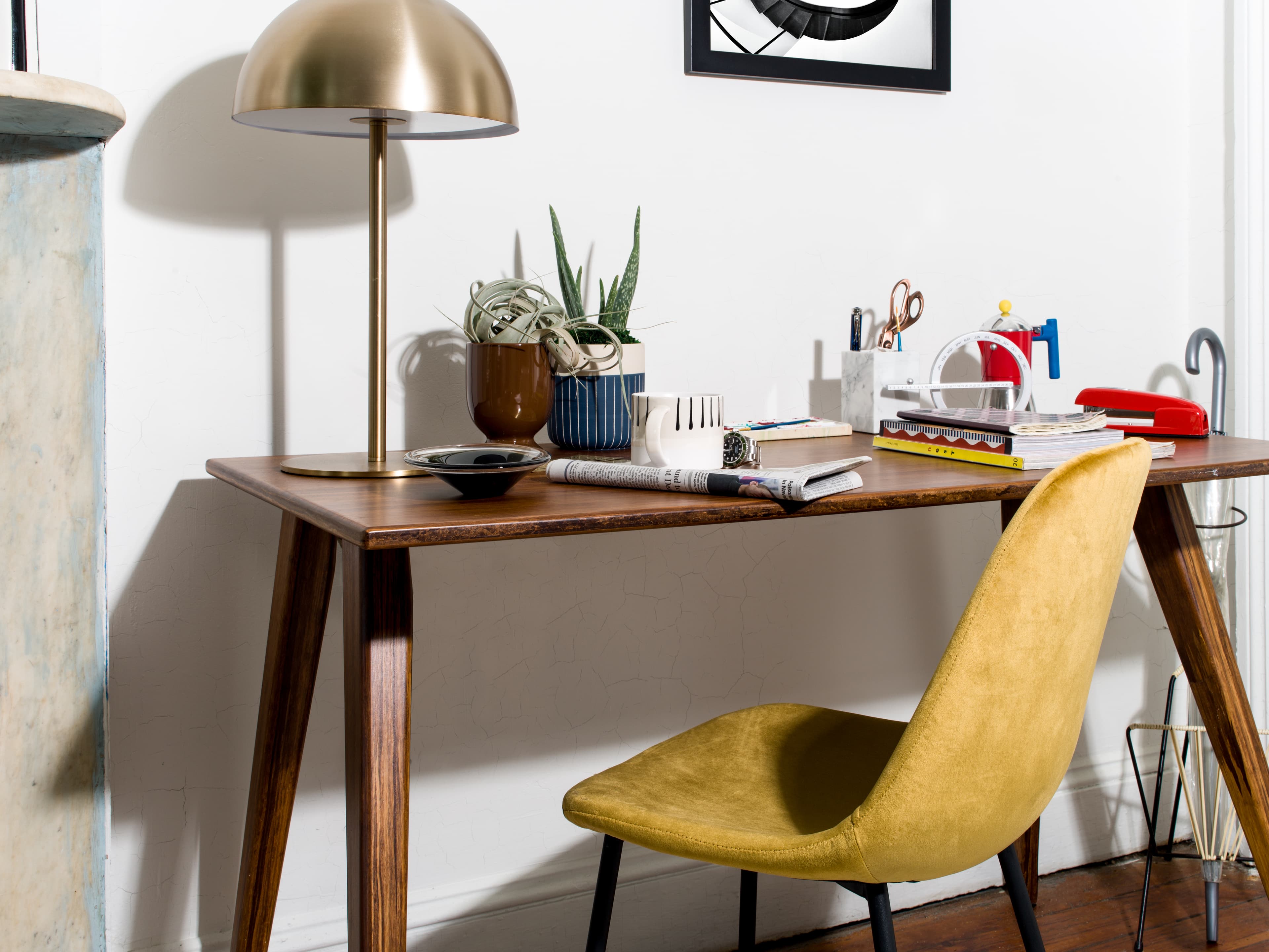 Brick Underground’s guide to the best NYC short-term furniture rental services: Conjure, The Everset, Feather, & more