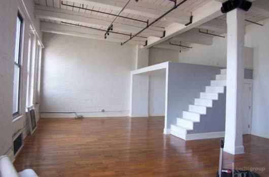 Take It or Leave It: Would you pay $3,500/month to live in this waterfront DUMBO loft?