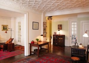 Tough love for FSBO seller: Your apartment is weird