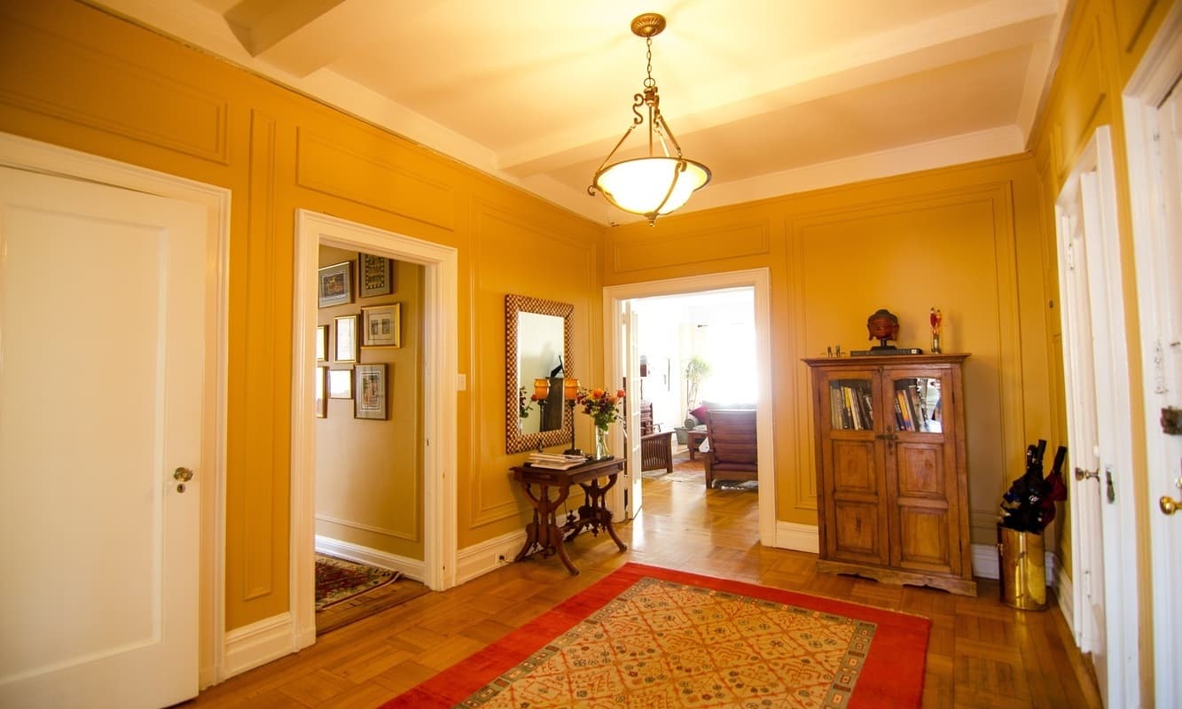 This classic-six on West End Avenue is the stuff of (Woody Allen-inspired) dreams