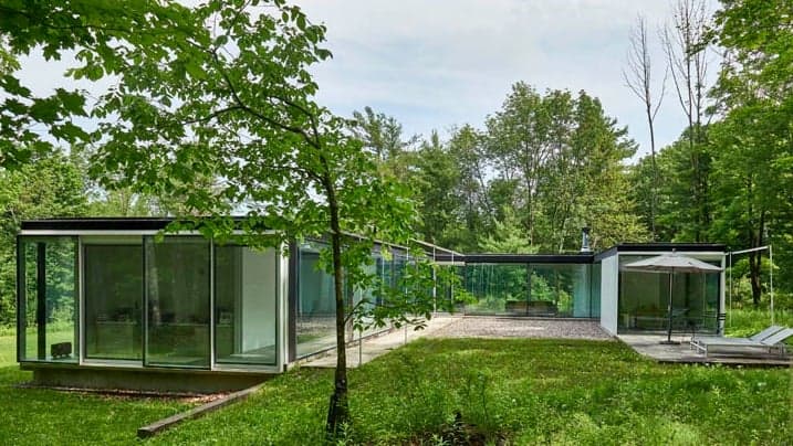 Take 'glamping' to a whole new level with an all-glass house that'll get you back in touch with nature