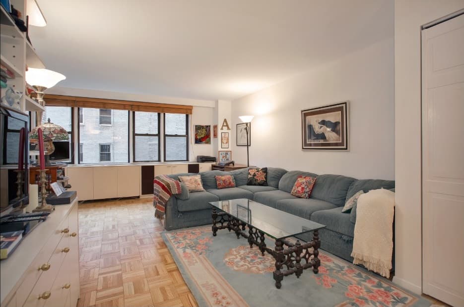 With some (reasonable) updates, this $550,000 Gramercy studio could easily be a one-bedroom