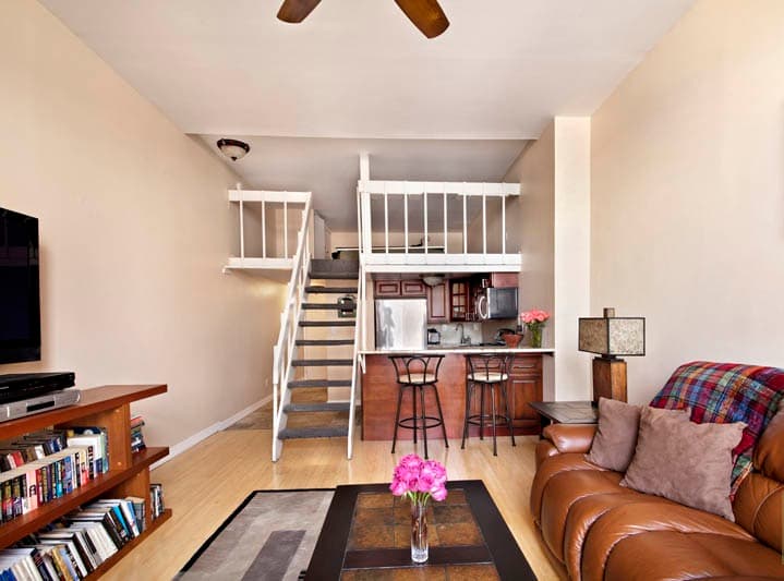 Is a Gramercy Park studio with a roofdeck and an offbeat lobby worth $2,700 a month?