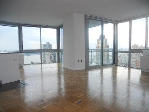 Low-Fee Rental Roundup: Gramercy, Hell’s Kitchen, Kew Gardens Hills and more, from $2,151 to $4,700 a month