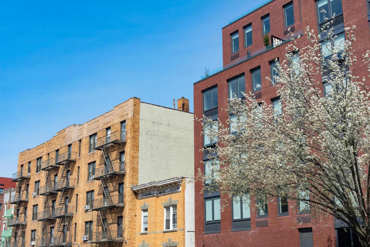 Having trouble applying to NYC's affordable housing lottery? Housing Ambassadors can help
