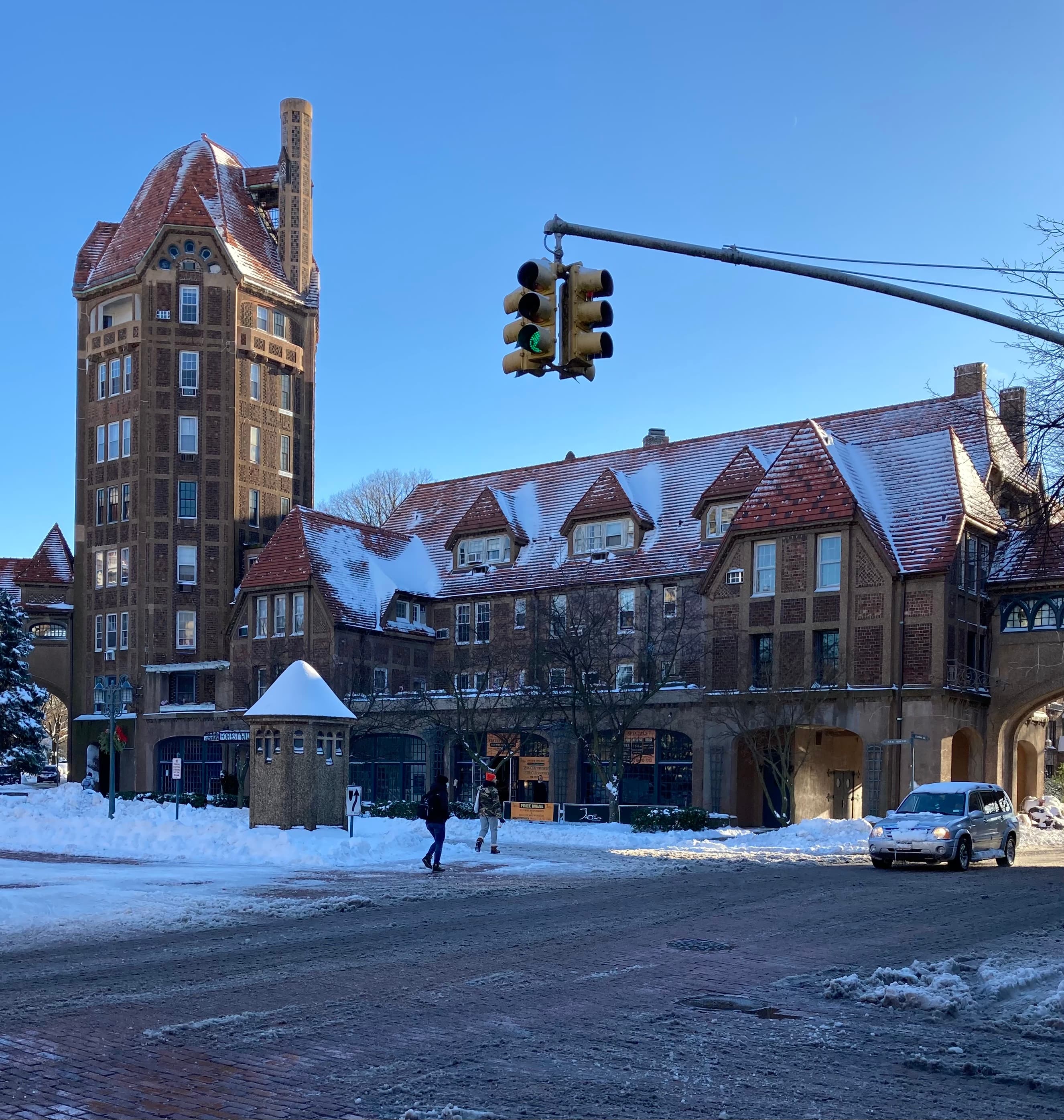 NYC's loss of renters, record signed leases in November, & more