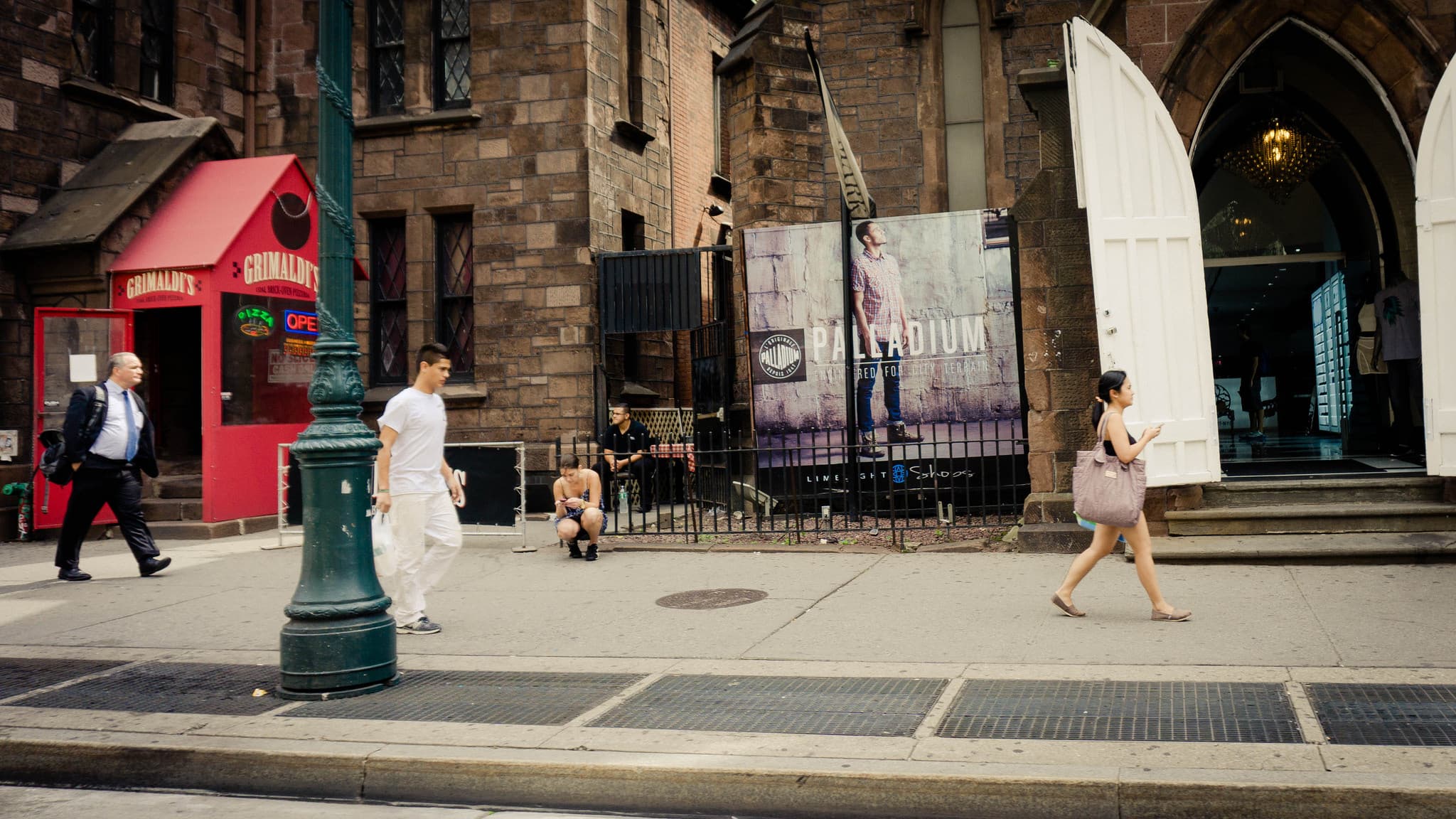 What the Vegas housing boom means for the U.S., Blackstone to buy another rental complex, & more