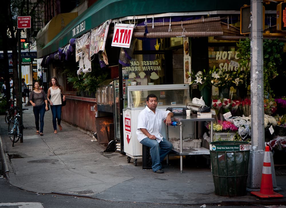 Wall Streeters take a Hamptons hiatus, when co-op board drama turns ugly, & more 