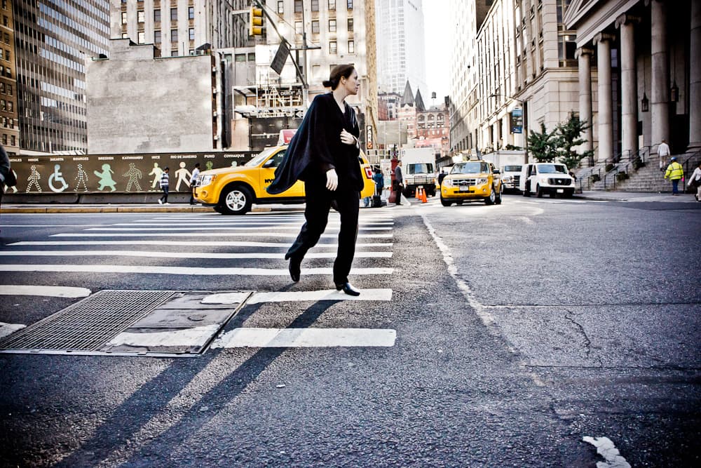 Don't call Hudson Yards a mall, female hosts earn big on Airbnb, & more