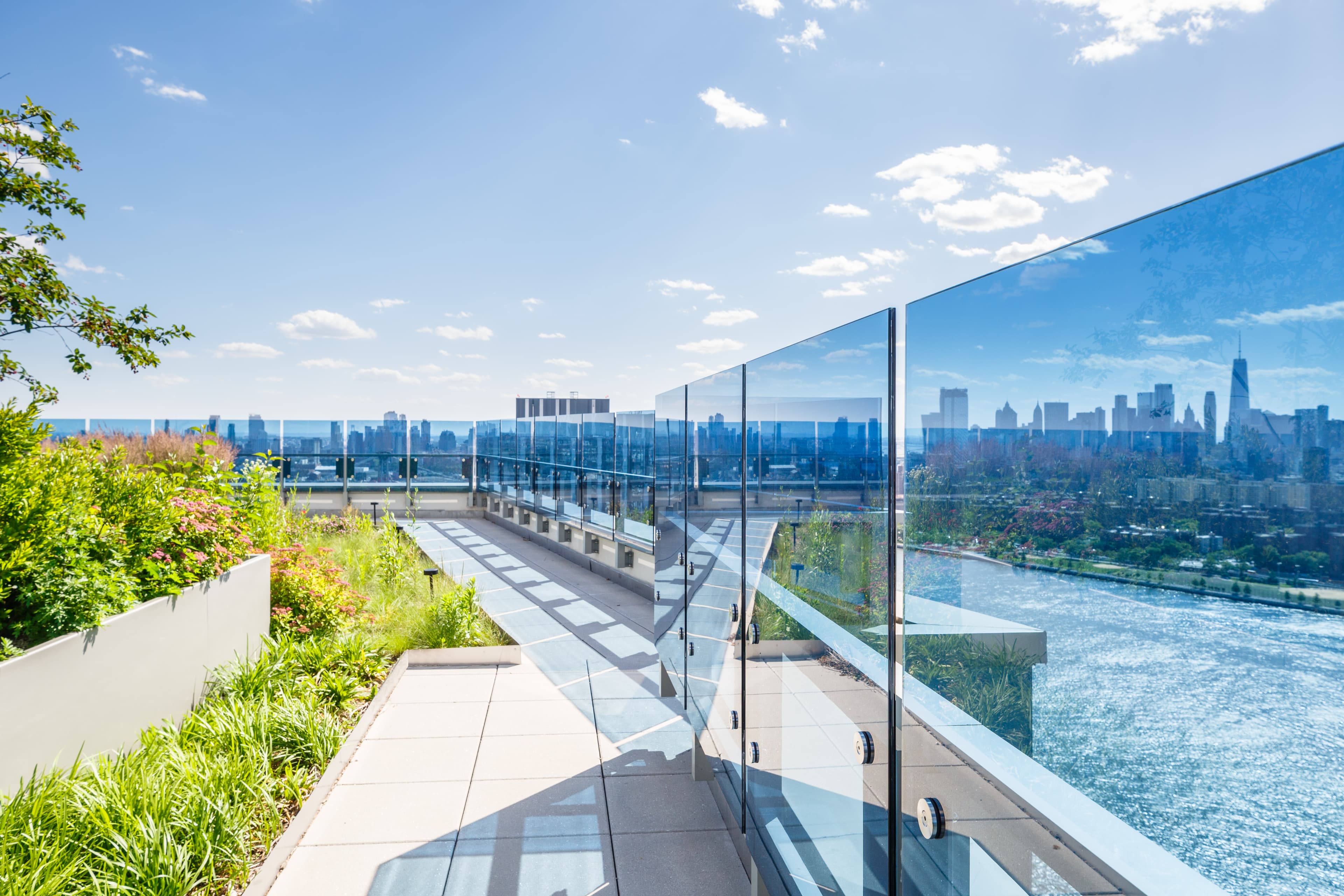 Don’t fear the shutdown: Williamsburg’s waterfront offers luxury living and your easiest commute ever