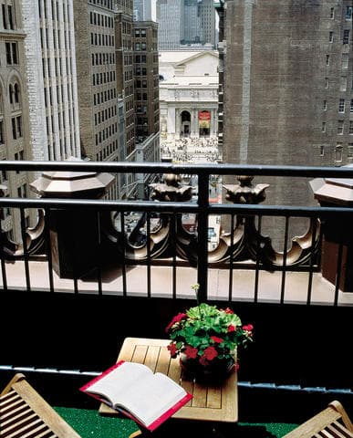 How to tell if your balcony is about to fall off