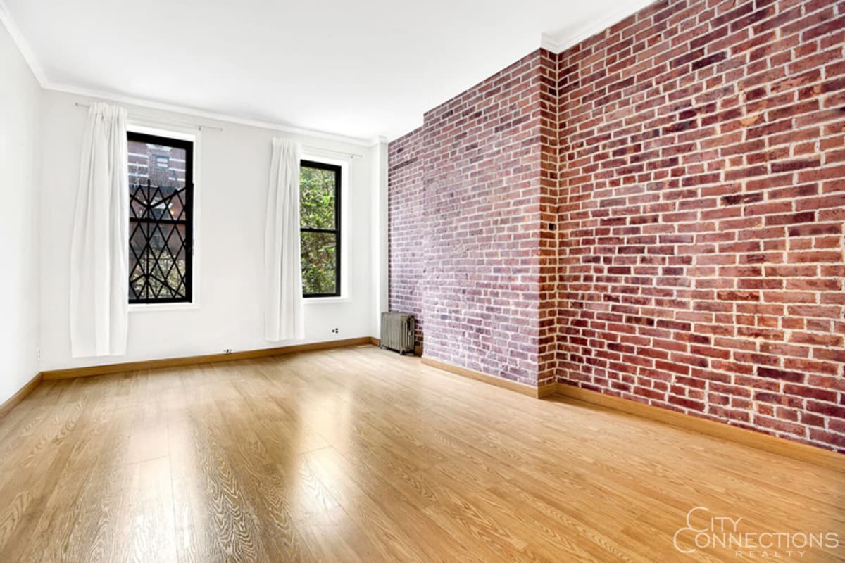 What you’ll get across NYC for $300,000