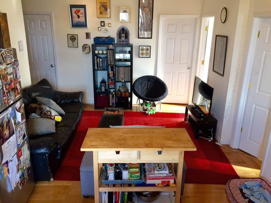 This $3,050 West Harlem three-bed has equally sized bedrooms, but you'll have to be okay with sharing a bathroom