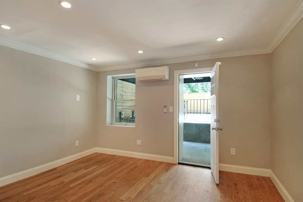 Do new renovations make this Bedford-Stuyvesant garden apartment worth $2,250 a month?